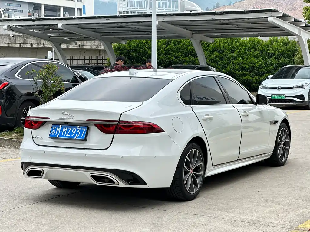 Jaguar XFL XFL 2.0 T P250 2 WD Elite Sport