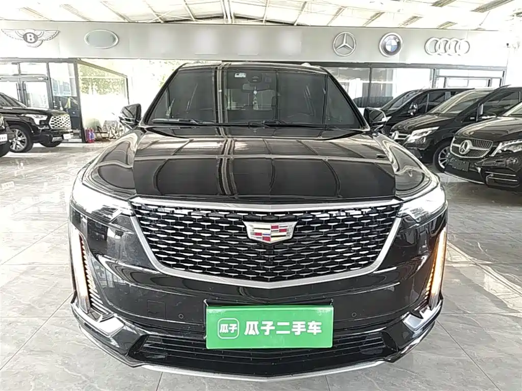 Cadillac XT6 2.0 T 6-seat 4 WD Style