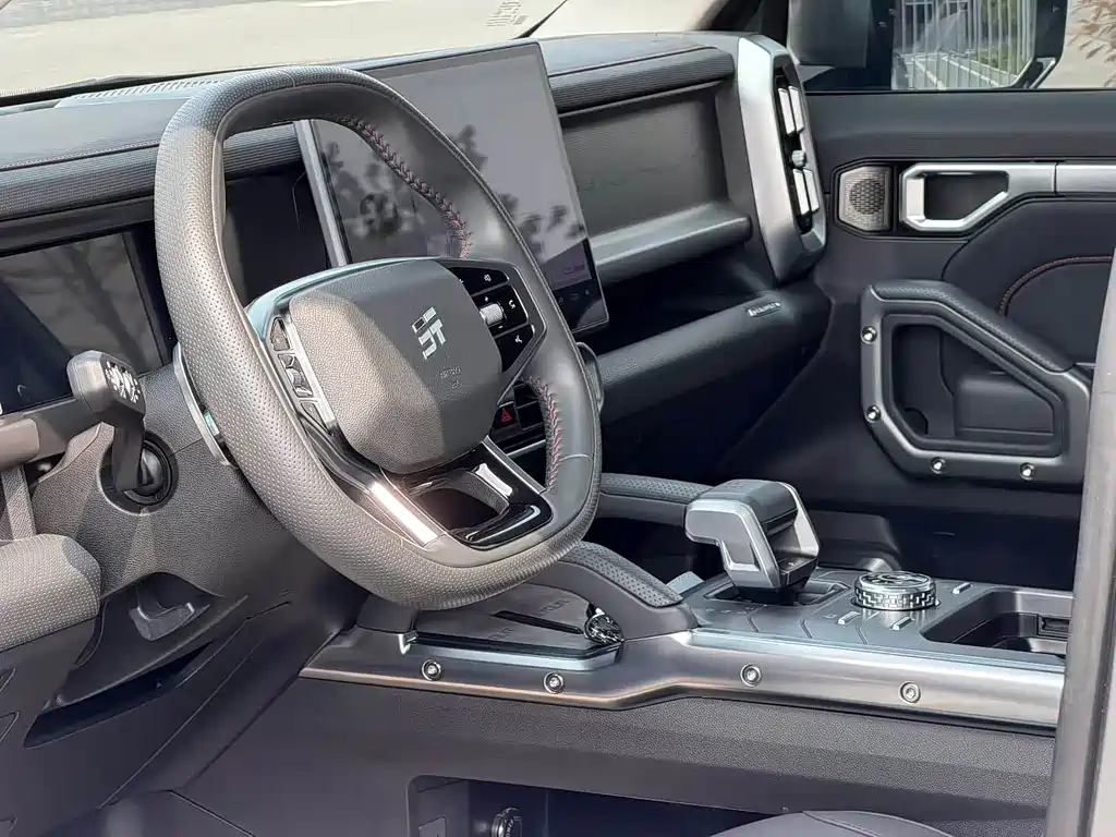 Jetour Traveller 2.0 T 4 WD Cross PRO