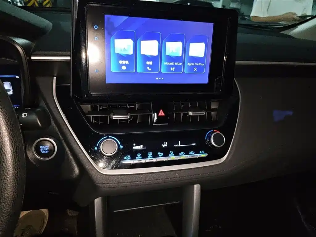 Frontlander 2.0 L CVT Leading