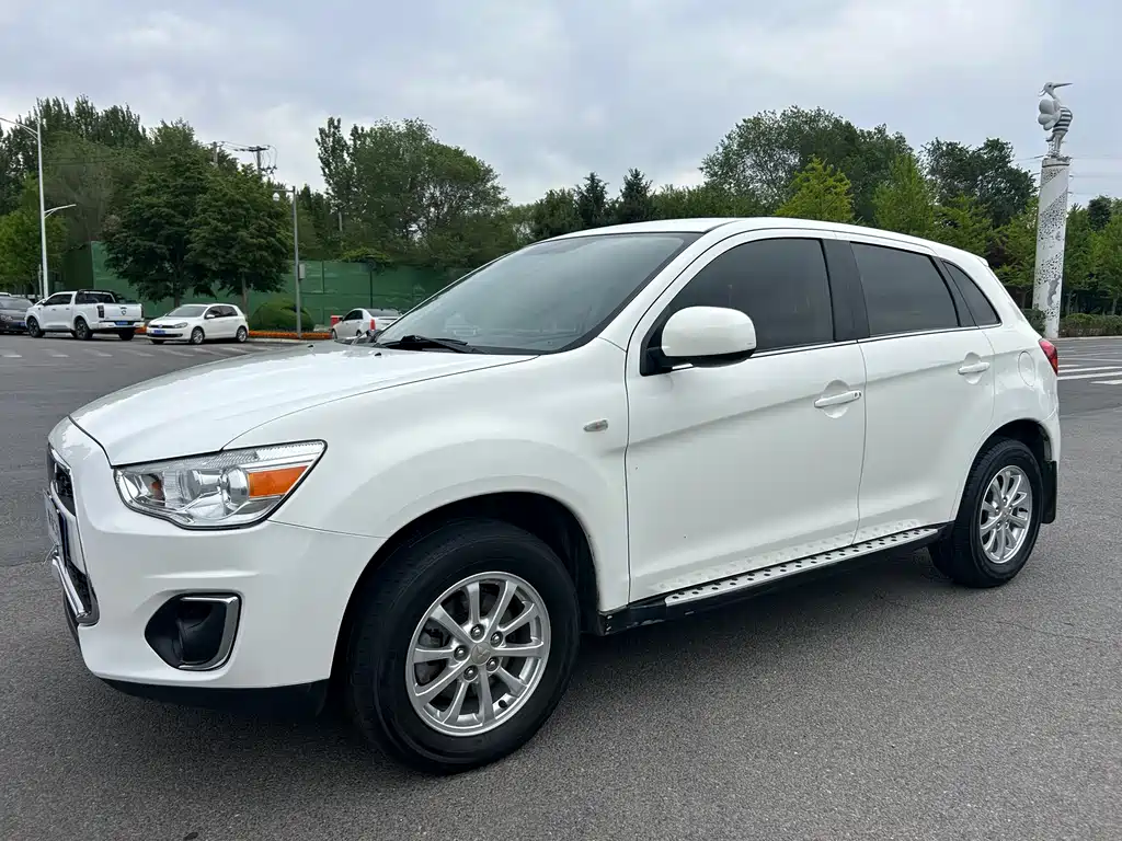 ASX 2.0 L CVT 2 WD Luxury