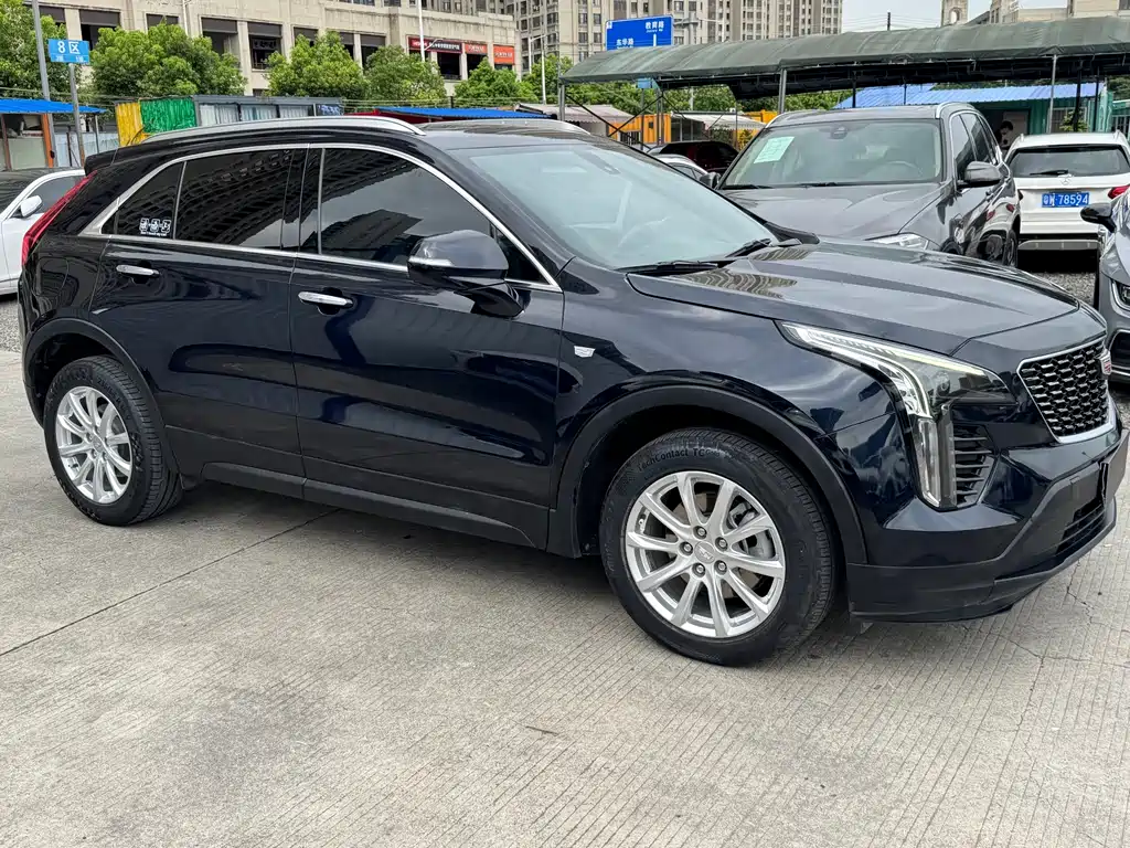 Cadillac XT4 Facelift 28 T 2 WD Tech