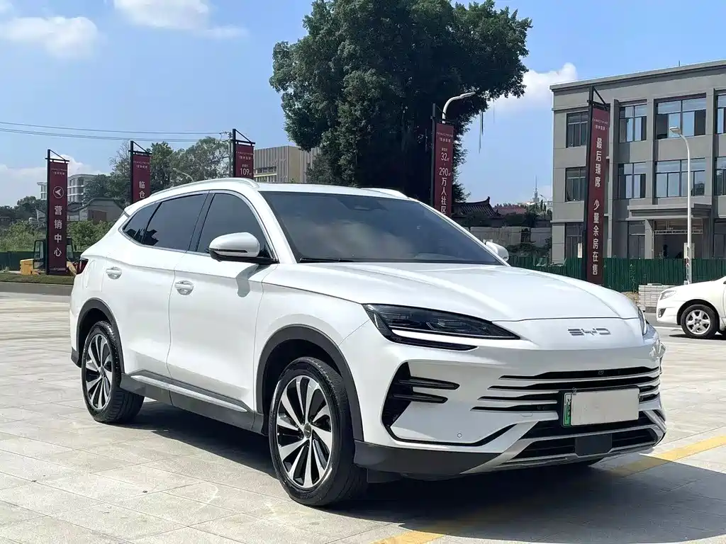 Song PLUS NEV Champion DM-i 110 KM Flagship
