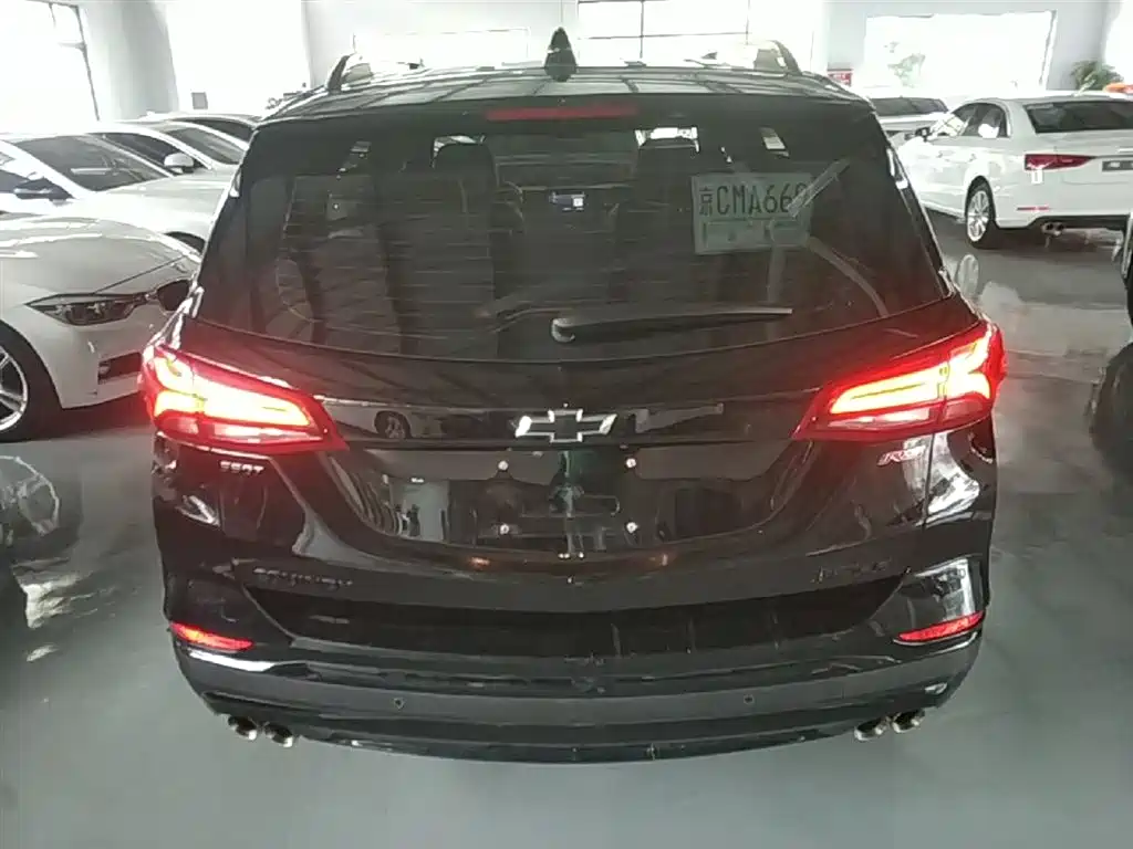 Equinox 550 T RS 4 WD Intelligent Guard World