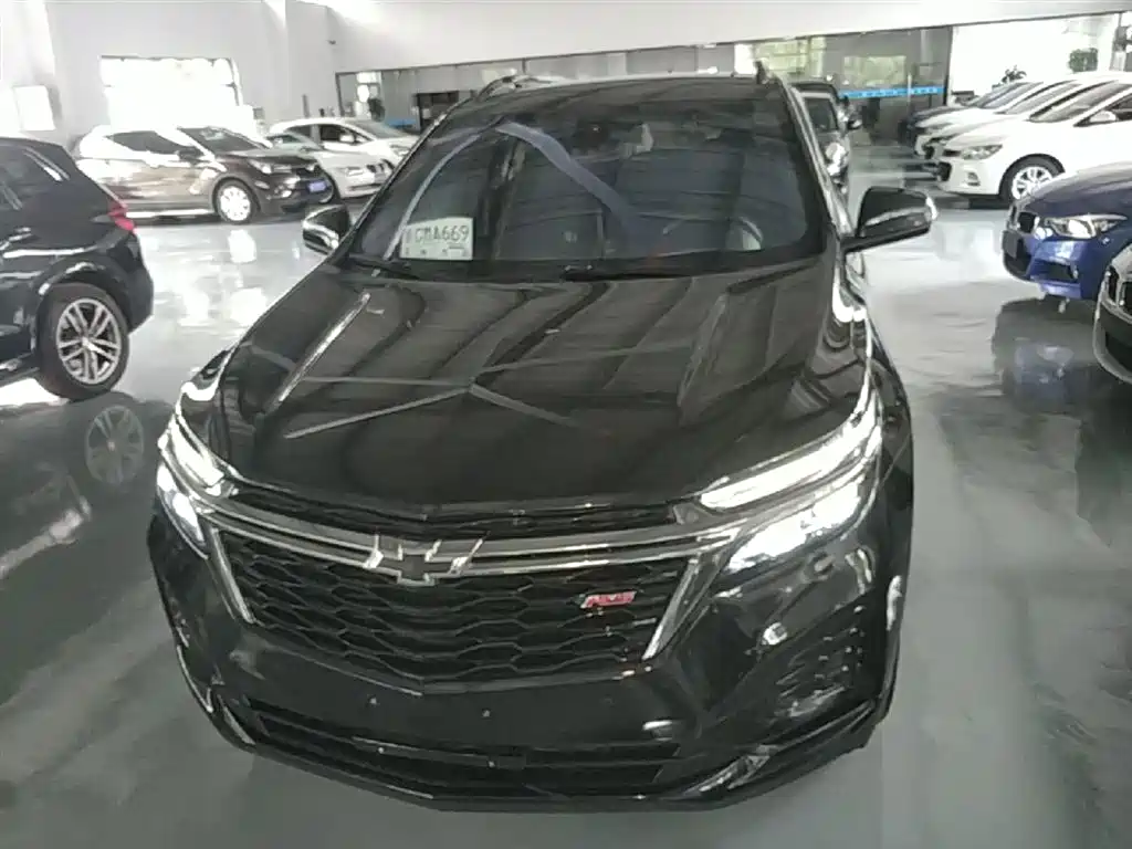 Equinox 550 T RS 4 WD Intelligent Guard World