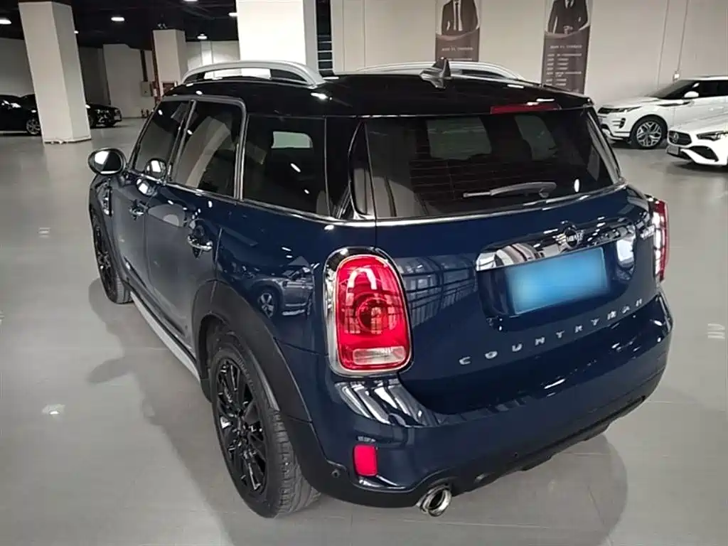 MINI COUNTRYMAN 1.5 T COOPER ALL4 Artist