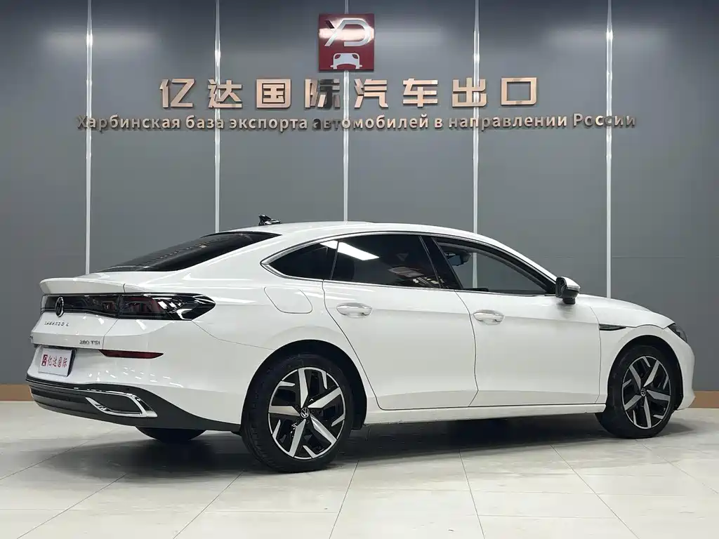 Lamando Lamando L 280 TSI DSG Spicy Cool