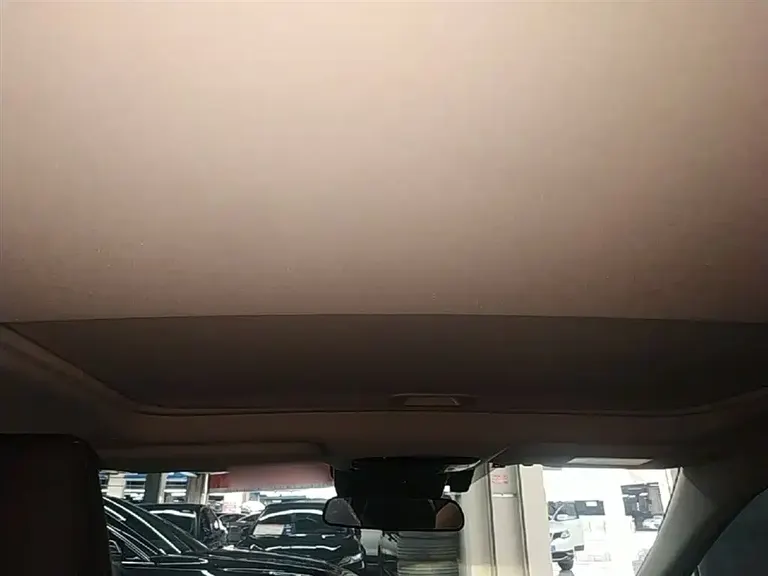 Toyota Camry Dual Engine 2.0 HGVP Luxury