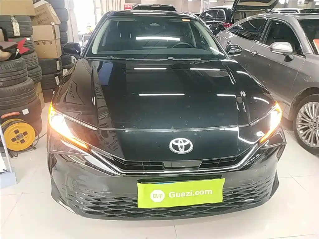 Camry Dual Engine 2.0 HGVP Luxury