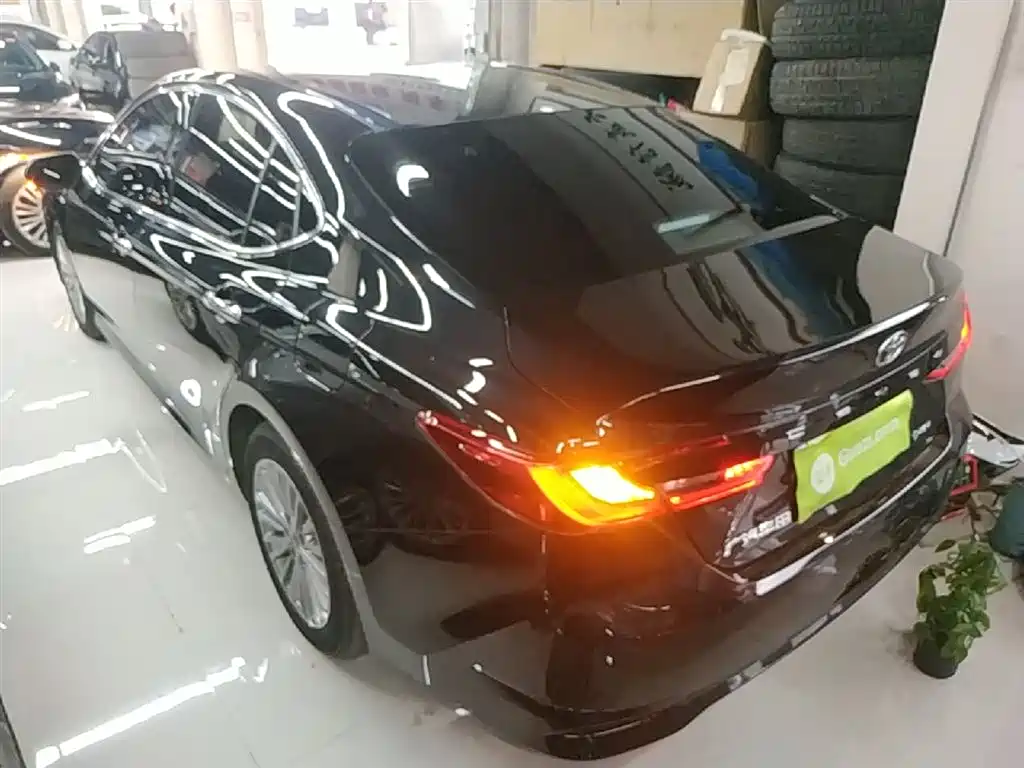 Camry Dual Engine 2.0 HGVP Luxury