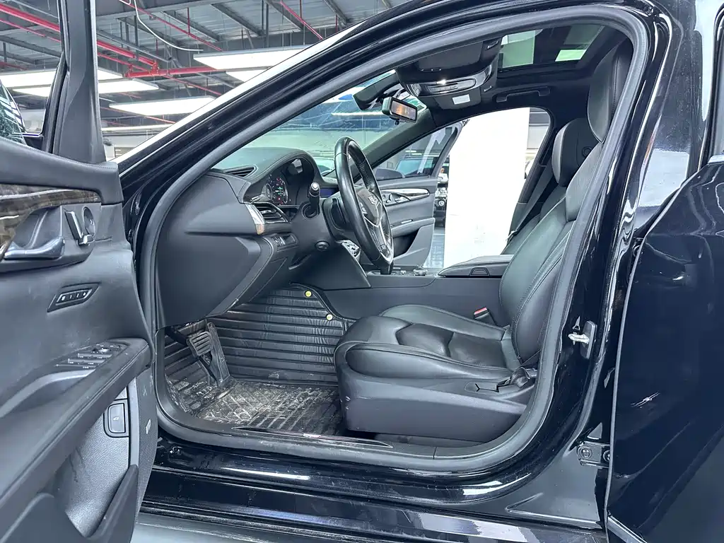 Cadillac CT6 28 T Luxury