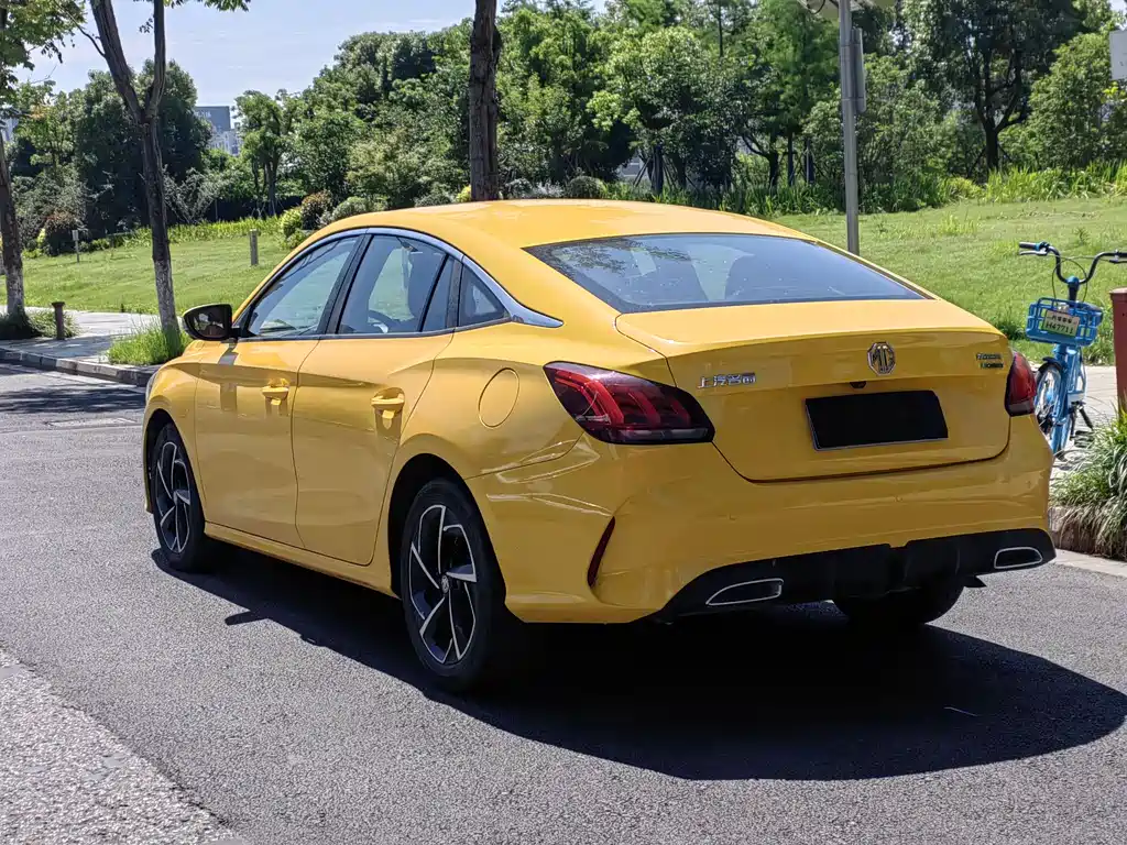 MG5 300 TGI DCT Youth Luxury Trend