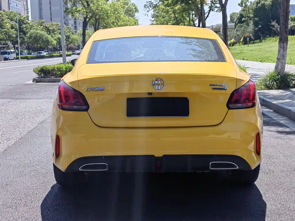 MG5 300 TGI DCT Youth Luxury Trend