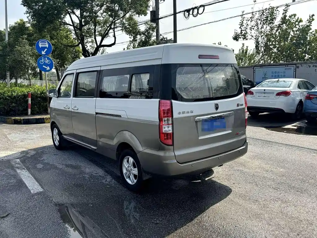 New Haishi X30 L 新海狮X30 L 2018款 1.5 L商务版DLCG14