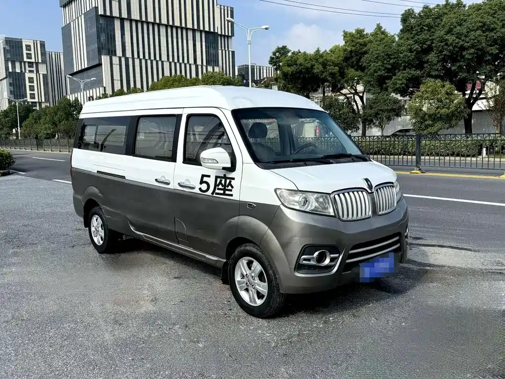New Haishi X30 L 新海狮X30 L 2018款 1.5 L商务版DLCG14