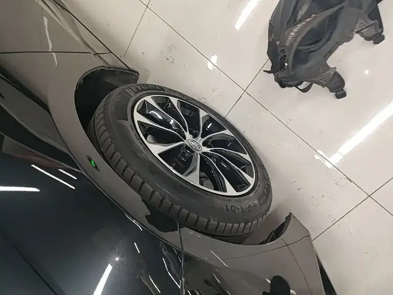 Toyota Avalon 2.0 L Luxury
