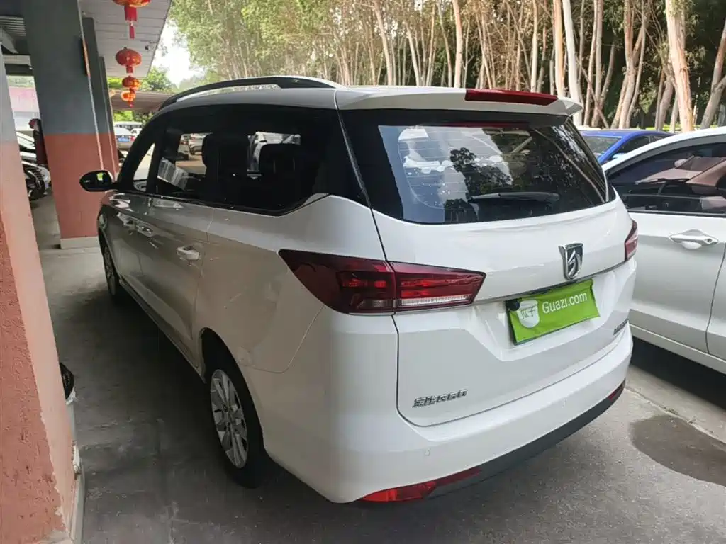 Baojun 360 1.5 L Auto Elite CN-V
