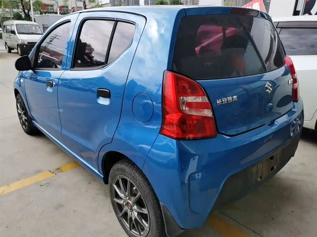 Alto Facelift 1.0 L Manual Comfort