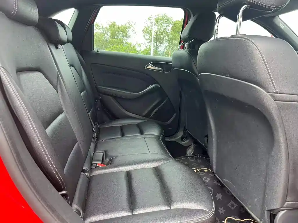 Mercedes-Benz B-Class B 200 Fashion