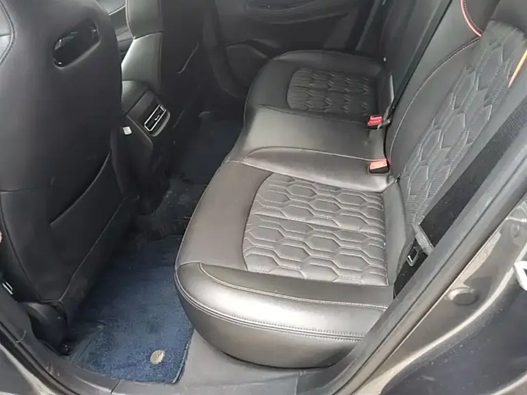 Changan UNI-T 1.5 T Distinguished