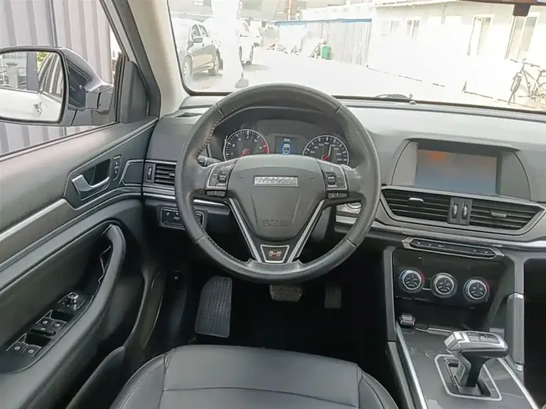 Haval H6 Red Label Sport 1.5 T Auto 2 WD Elite