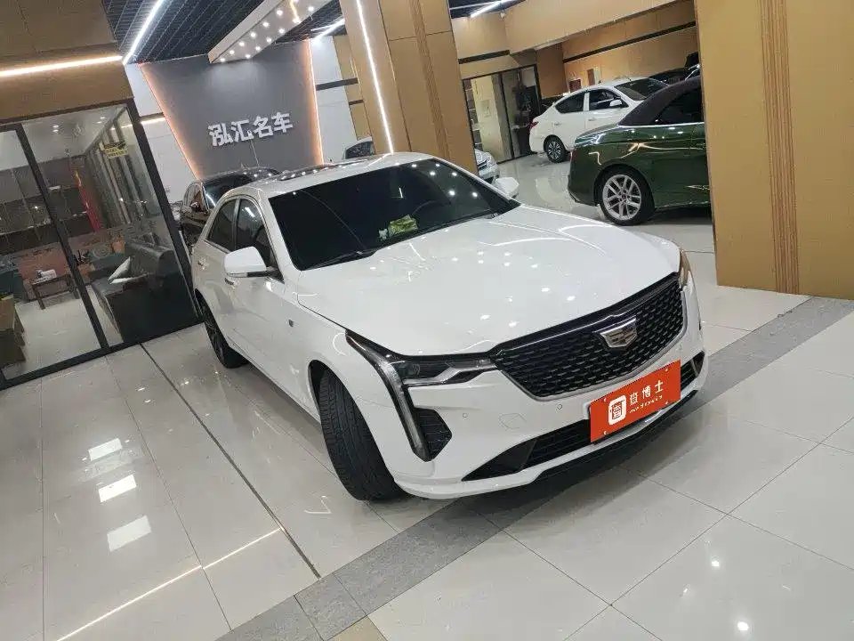 Cadillac CT4 28 T Luxury