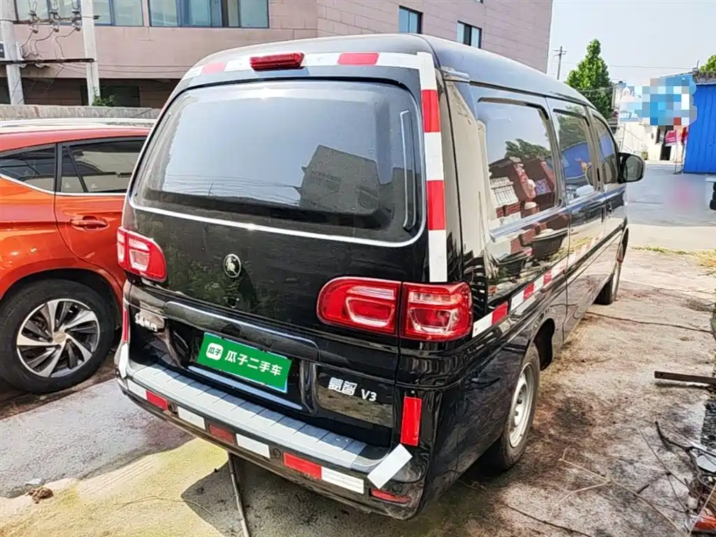 Lingzhi 菱智 2023款 V3 1.6 L 基本型 2座