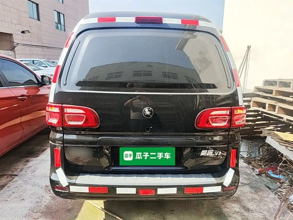 Lingzhi 菱智 2023款 V3 1.6 L 基本型 2座