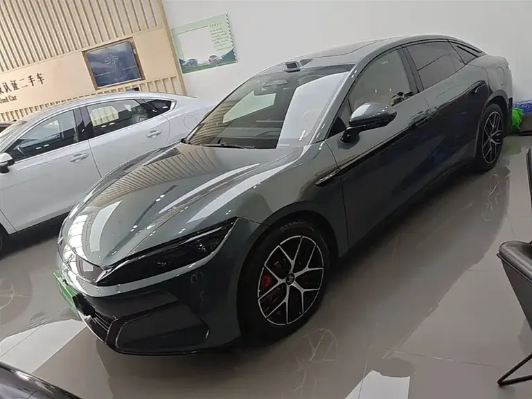 BYD Han L DM-p 4 WD Lidar Flagship