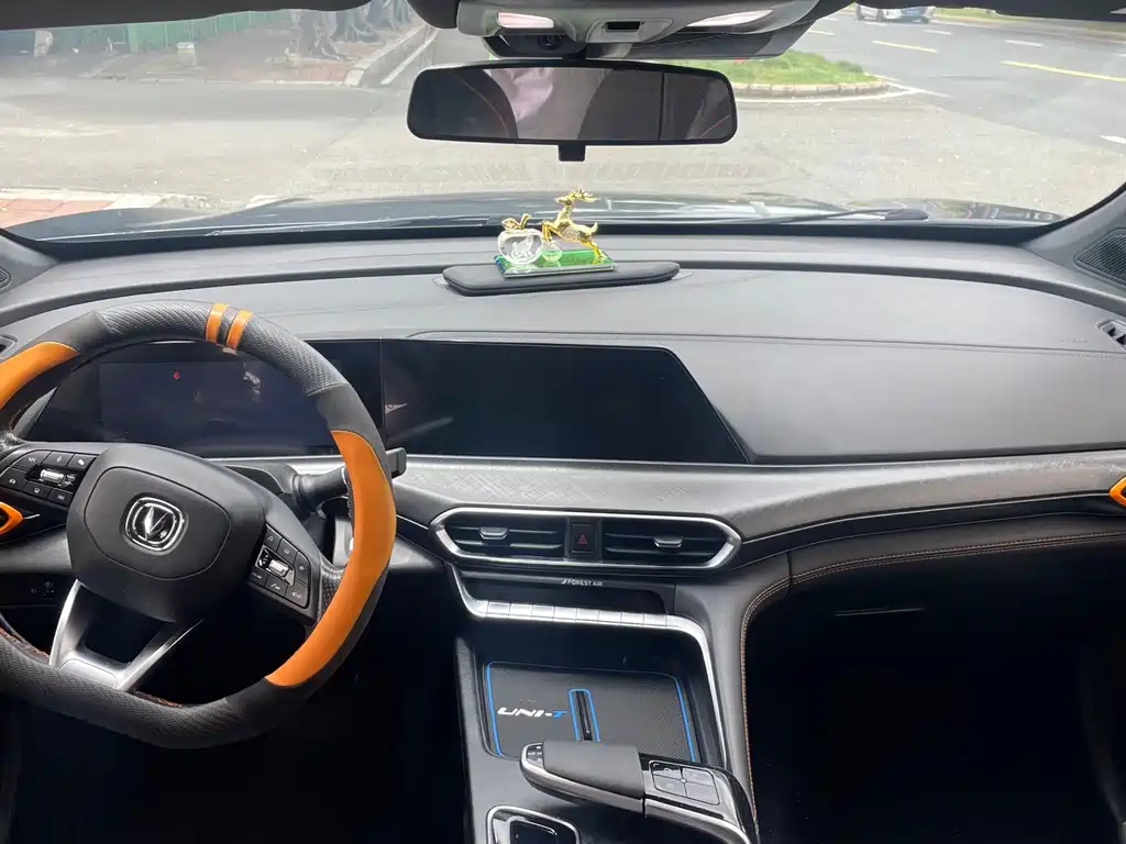Changan UNI-T 1.5 T Sport Flagship