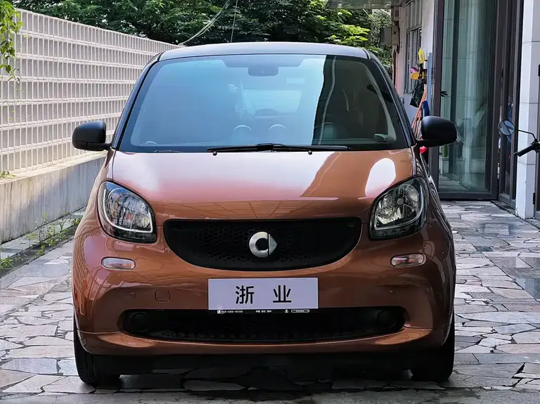 smart fortwo 1.0 L 52 kW Hardtop Agile
