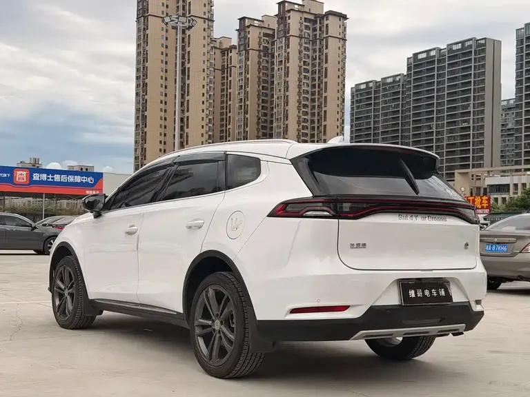 BYD Tang 2.0 T Auto Flagship