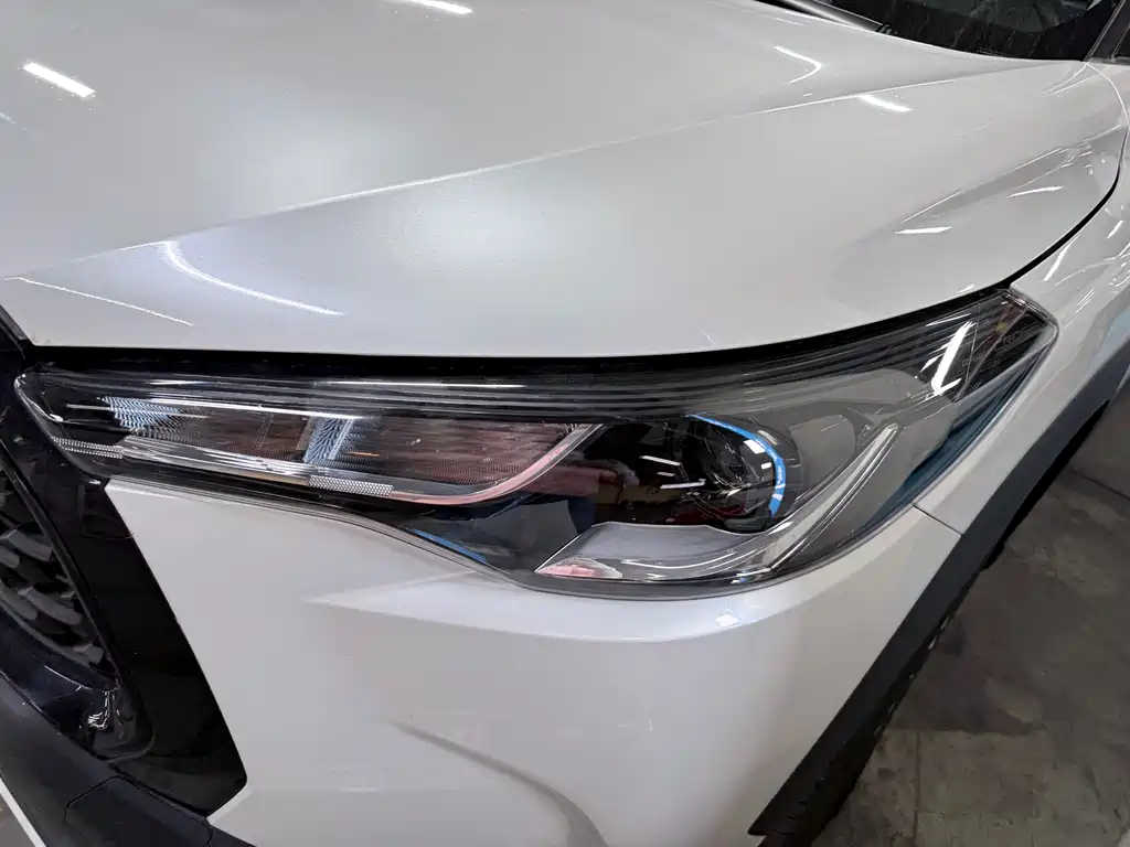 Corolla Cross 2.0 L Pioneer