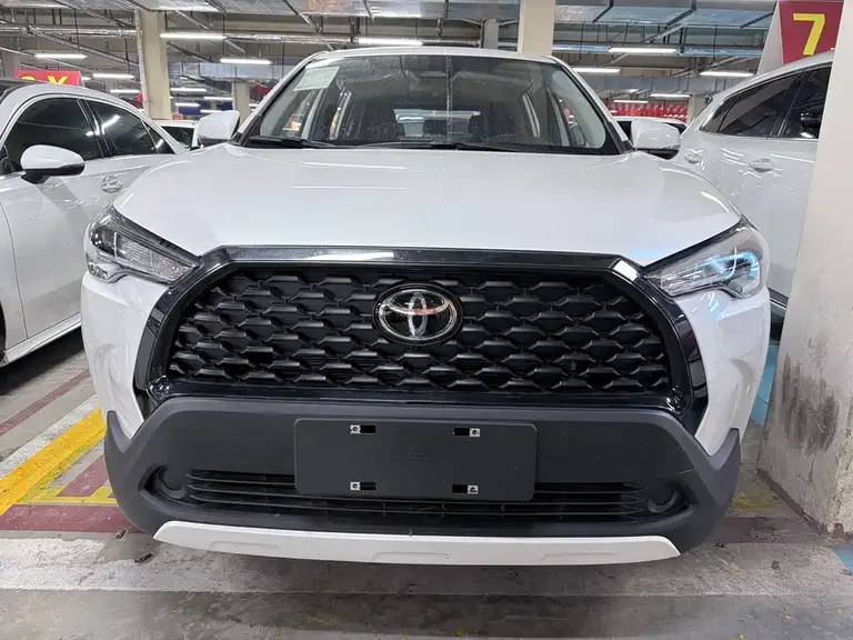 Toyota Corolla Cross 2.0 L Pioneer