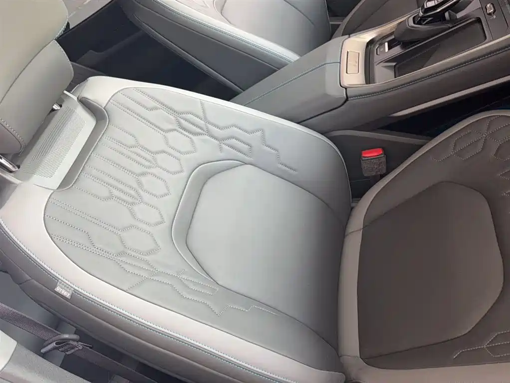 Edge Edge L 2.0 T EcoBoost 2 WD 7-seat Luxury