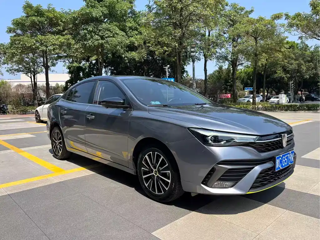 Roewe i5 Facelift 1.5 L CVT Stellar