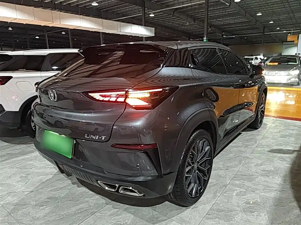 Changan UNI-T 1.5 T Distinguished