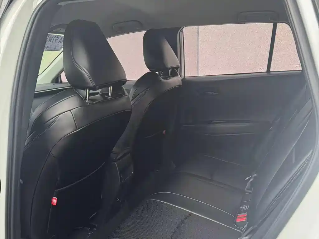Frontlander 2.0 L CVT Luxury