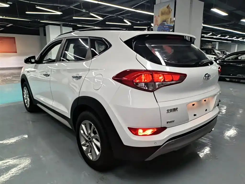 Tucson 1.6 T DCT 2 WD 15 Anniversary Special Edition