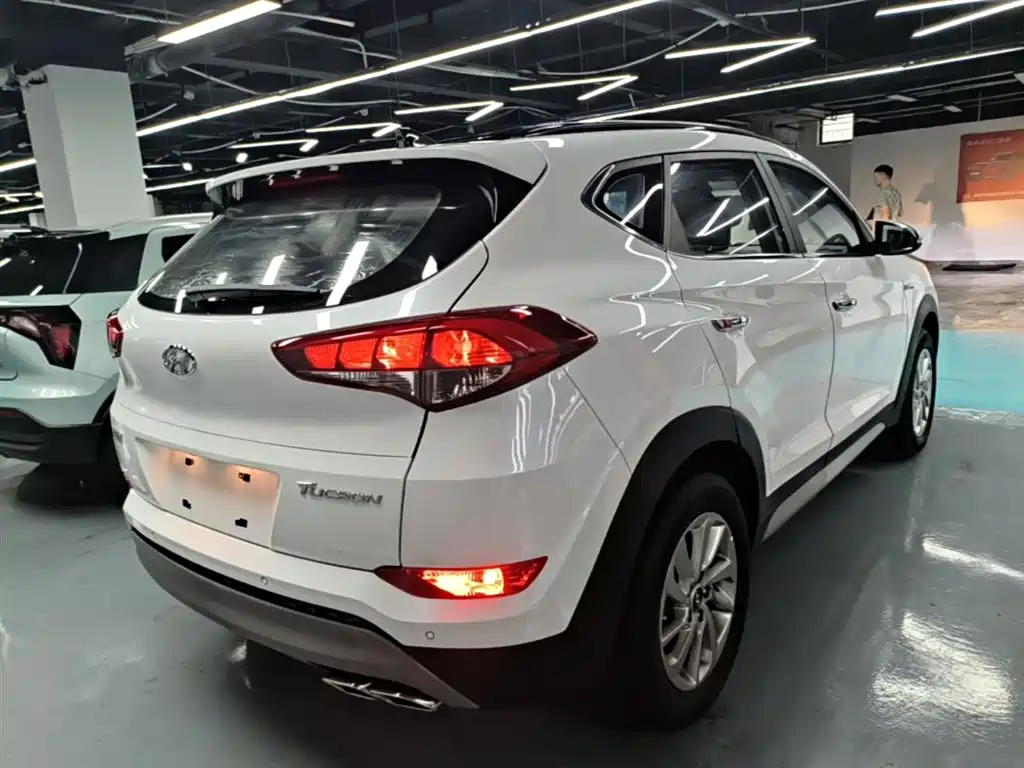 Tucson 1.6 T DCT 2 WD 15 Anniversary Special Edition