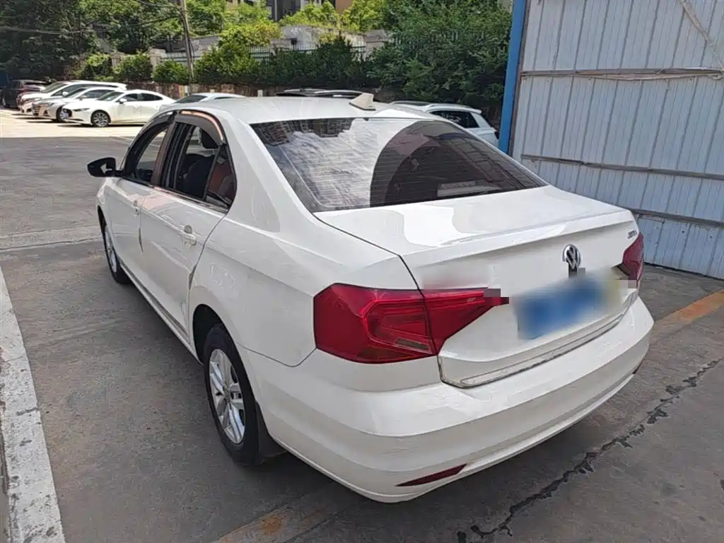 Jetta 1.4 L Manual Fashion