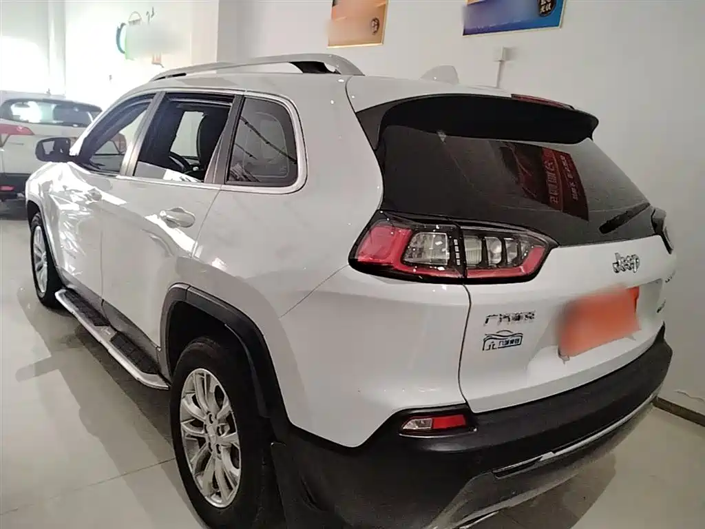 Cherokee 2.0 T 2 WD Smart Enjoyment CN-V