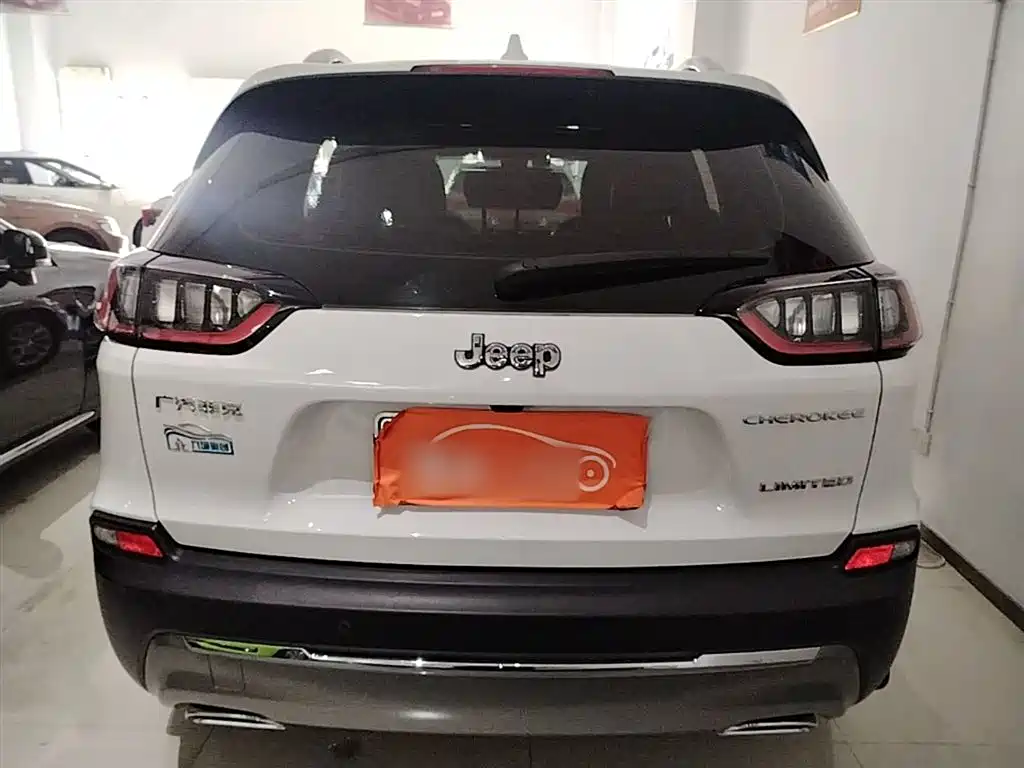 Cherokee 2.0 T 2 WD Smart Enjoyment CN-V