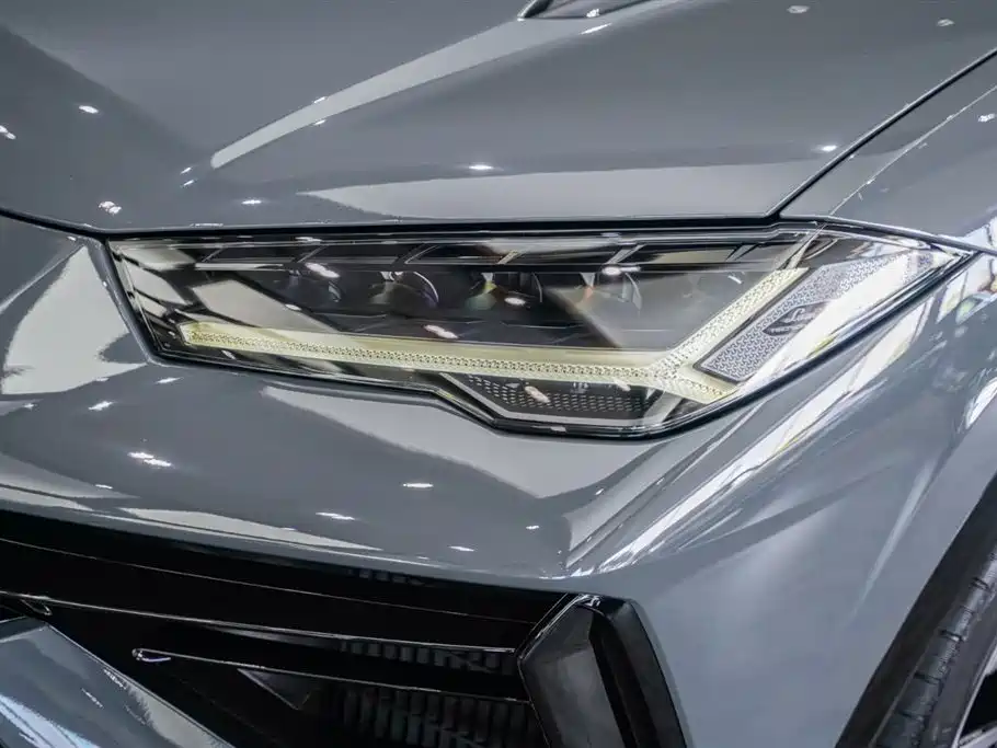 Urus 4.0 T V8 S
