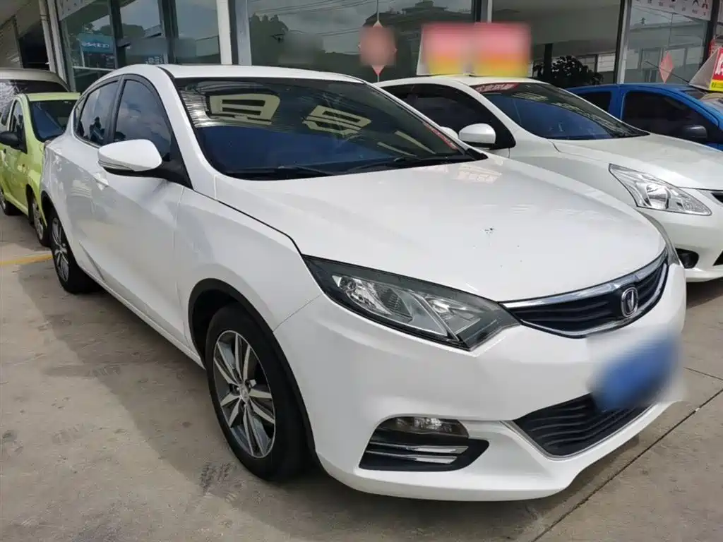Eado XT 1.6 L Manual Handsome Cool CN-IV