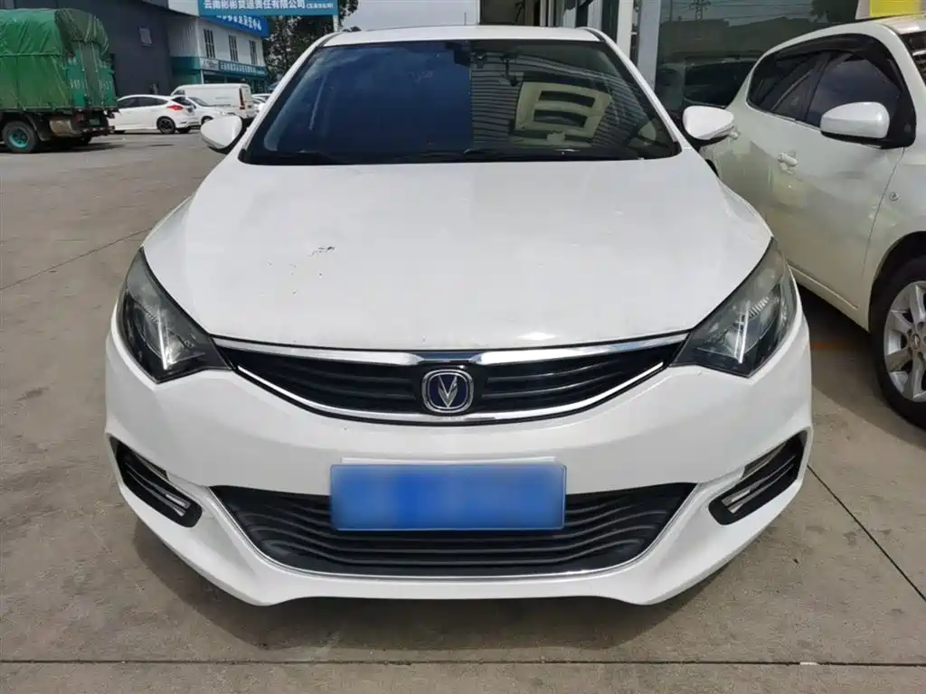 Eado XT 1.6 L Manual Handsome Cool CN-IV
