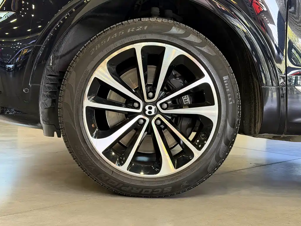 Bentayga 4.0 T V8