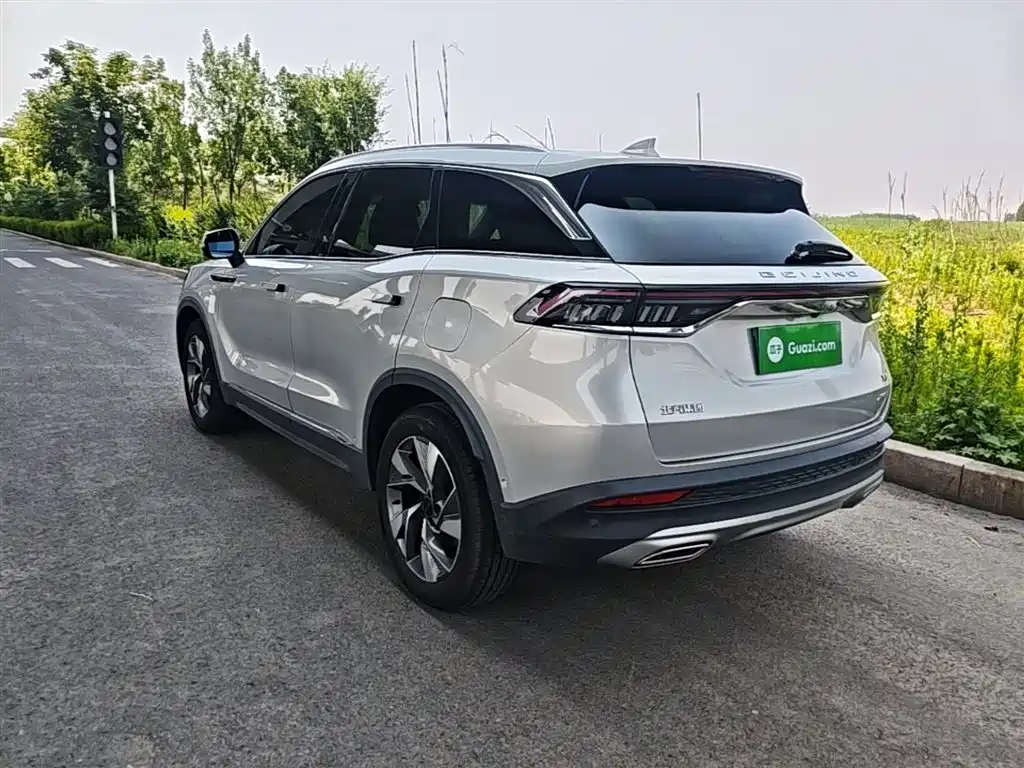 BAIC X7 1.5 TD DCT Premium Leading