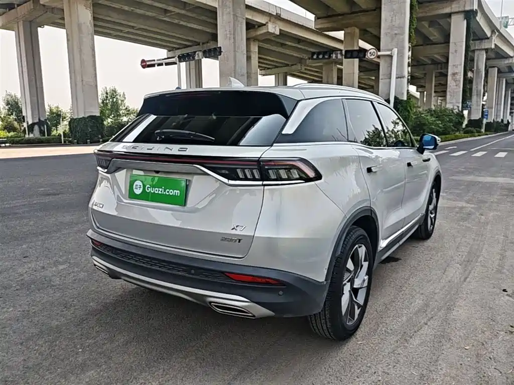 BAIC X7 1.5 TD DCT Premium Leading