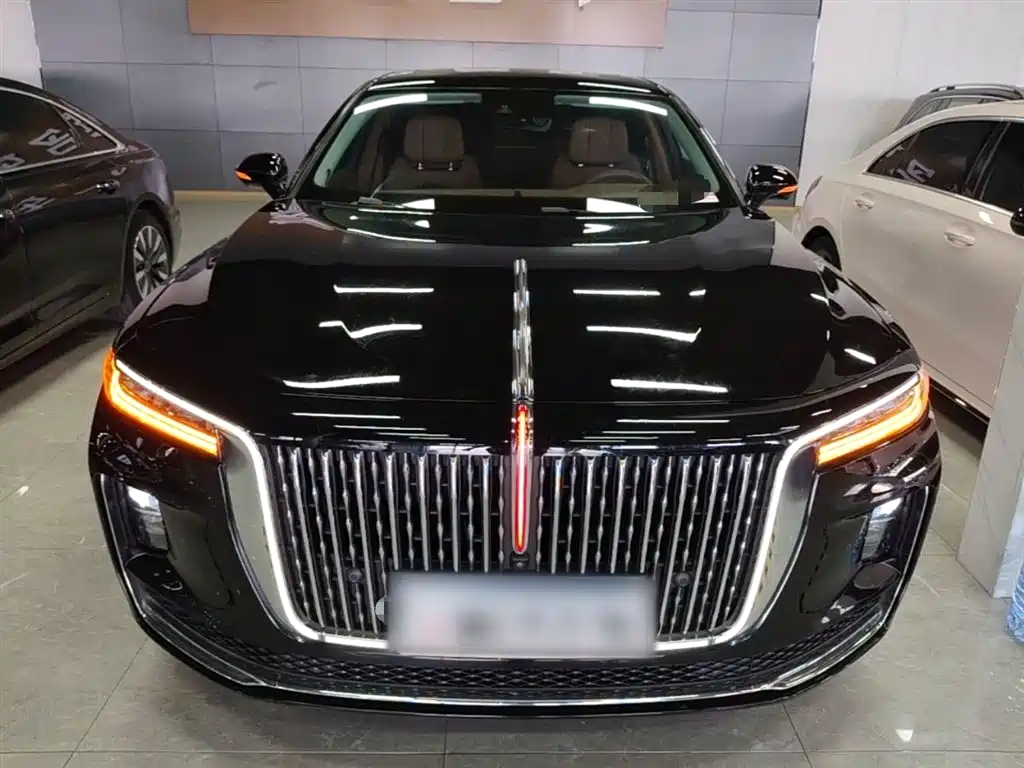 Hongqi H9 2.0 T Connected Flagship Enjoyment